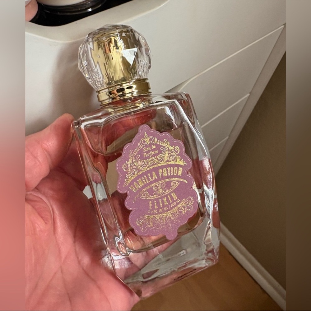 Vanilla Potion Elixir Perfume Brand New Never Used.